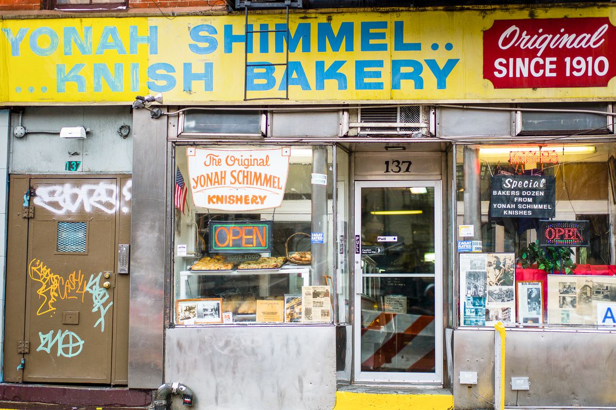 Is LES Landmark Yonah Schimmel Knish Bakery in Danger of Closing? - Eater NY